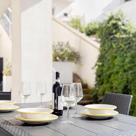 Private Court Wi-fi, Ac, Relax, Salento Apartment *