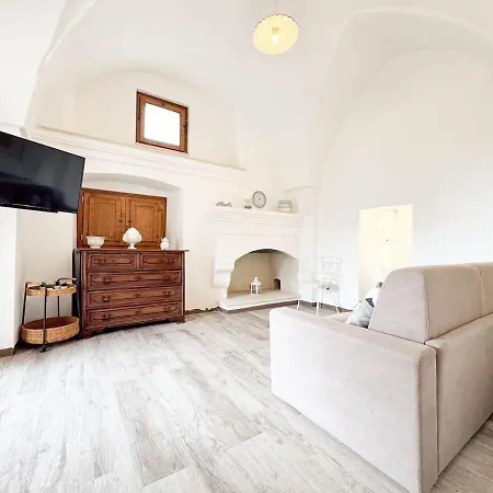Private Court Wi-fi, Ac, Relax, Salento Apartment